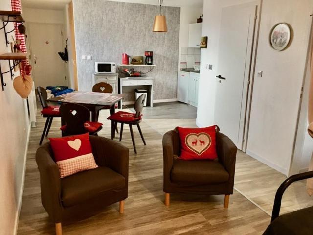 Gite Saint Florent Studio Apartment Parking Gratuit Strasbourg Exterior photo