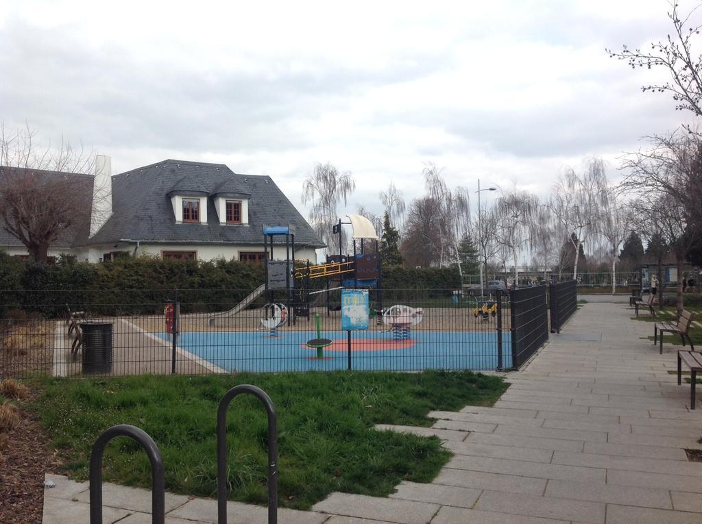 Gite Saint Florent Studio Apartment Parking Gratuit Strasbourg Exterior photo